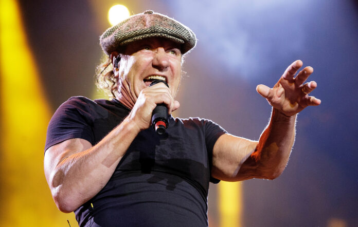 Brian Johnson è il frontman del gruppo rock AC/DC dal 1980.  