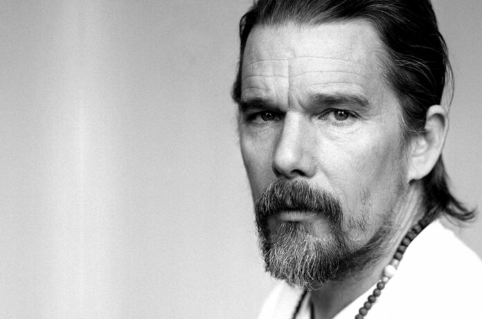 Dopo Paul Schrader, Lucca Film Festival annuncia un’altra prestigiosa presenza internazionale: Ethan Hawke