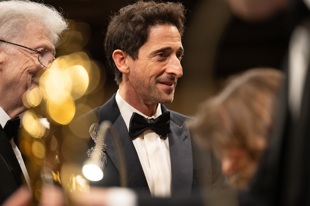 Adrien Brody trionfa agli Oscar 2025: il suo discorso emoziona il pubblico